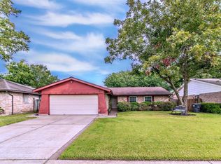 7658 Bubbling Spring Ln, Houston, TX 77086