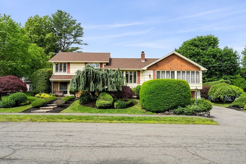 2 Reo Rd, Peabody, MA 01960 Zillow