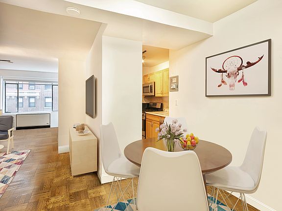 4th image of 310 Lexington Ave #9H