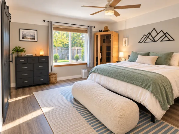 3018 Saint Paul St, Bellingham, WA 98226