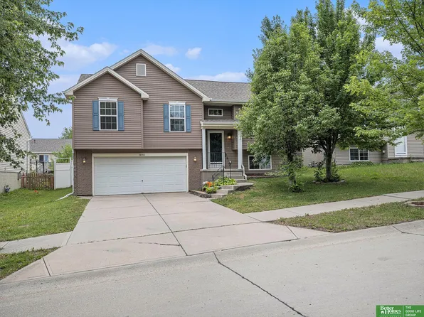 14463 Reynolds St, Bennington, NE 68007