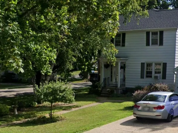 101 McPherson St, Fort Atkinson, WI 53538