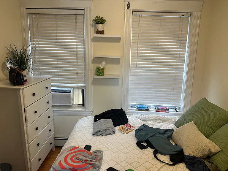 29 Grove St #6 — Photo 5