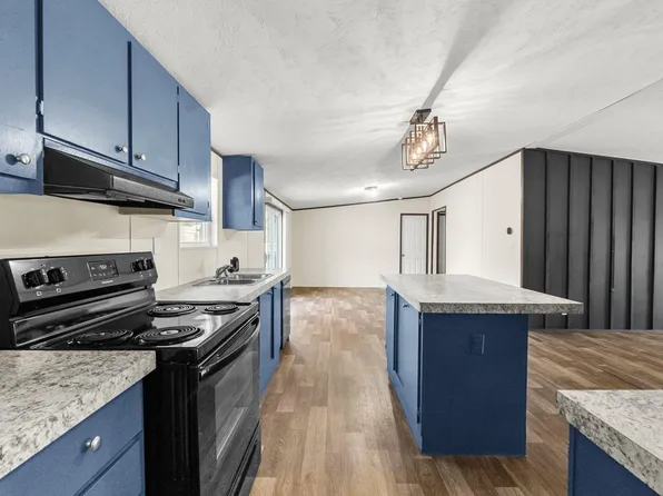 472 Antigua Dr, Point Blank, TX 77364