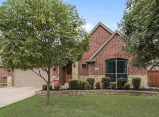 2723 Ponce De Leon, Grand Prairie, TX 75054