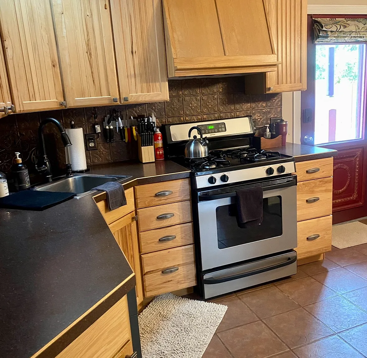 152 S Maple St — Photo 4