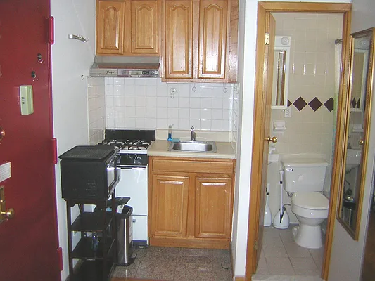 Rented by AWC Real Estate | media 11