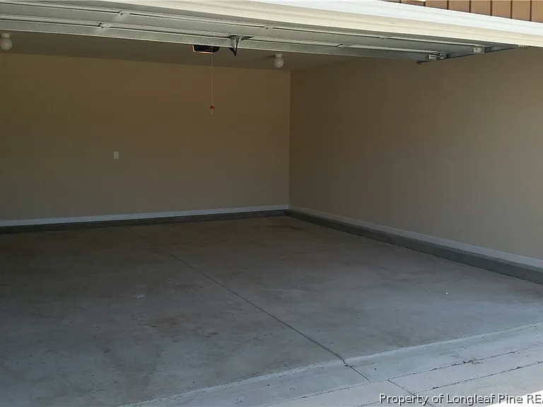 100 Burr Oak Cir — Photo 15