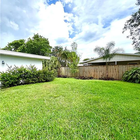 4215 NE Carrol Ct — Photo 30