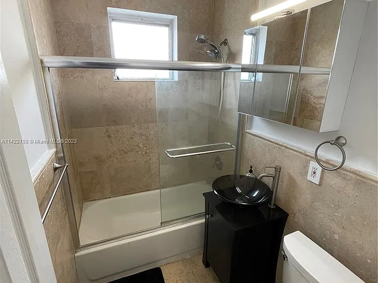 1188 Marseille Dr #4 — Photo 7