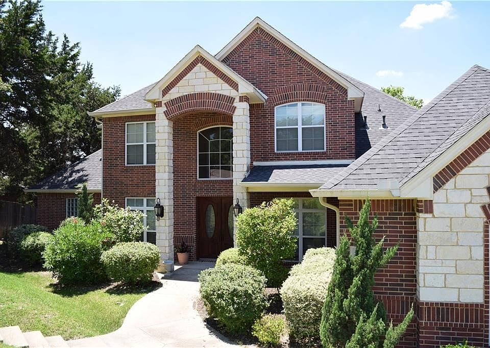 1st image of 919 Glade Forest Ct