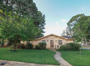 417 Robin Rd, El Dorado, AR 71730