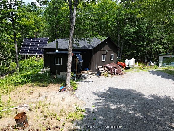 3rd image of 1508 Fortesque Lake Rd