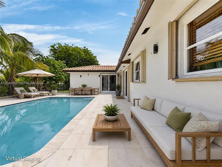 16641 Royal Poinciana Dr — Photo 45