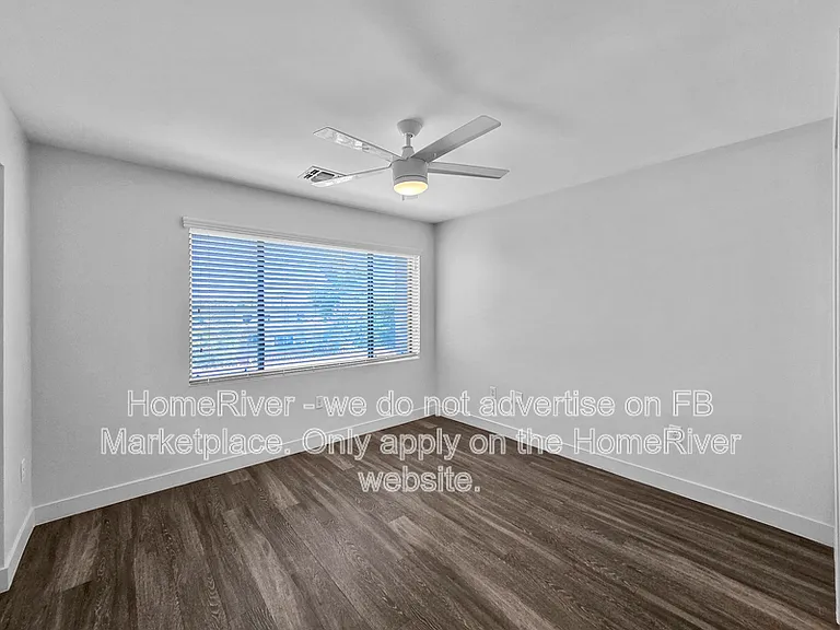 1000 W 5th St #1014 — Photo 13