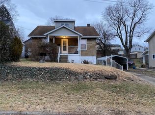 432 Rainbow Dr, New Kensington, PA