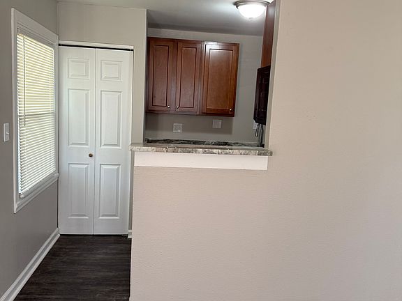 5th image of 9698 Dunraven Dr