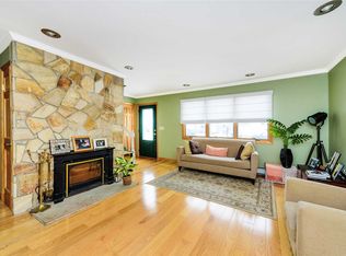 2672 Riverside Ave, Merrick, NY 11566