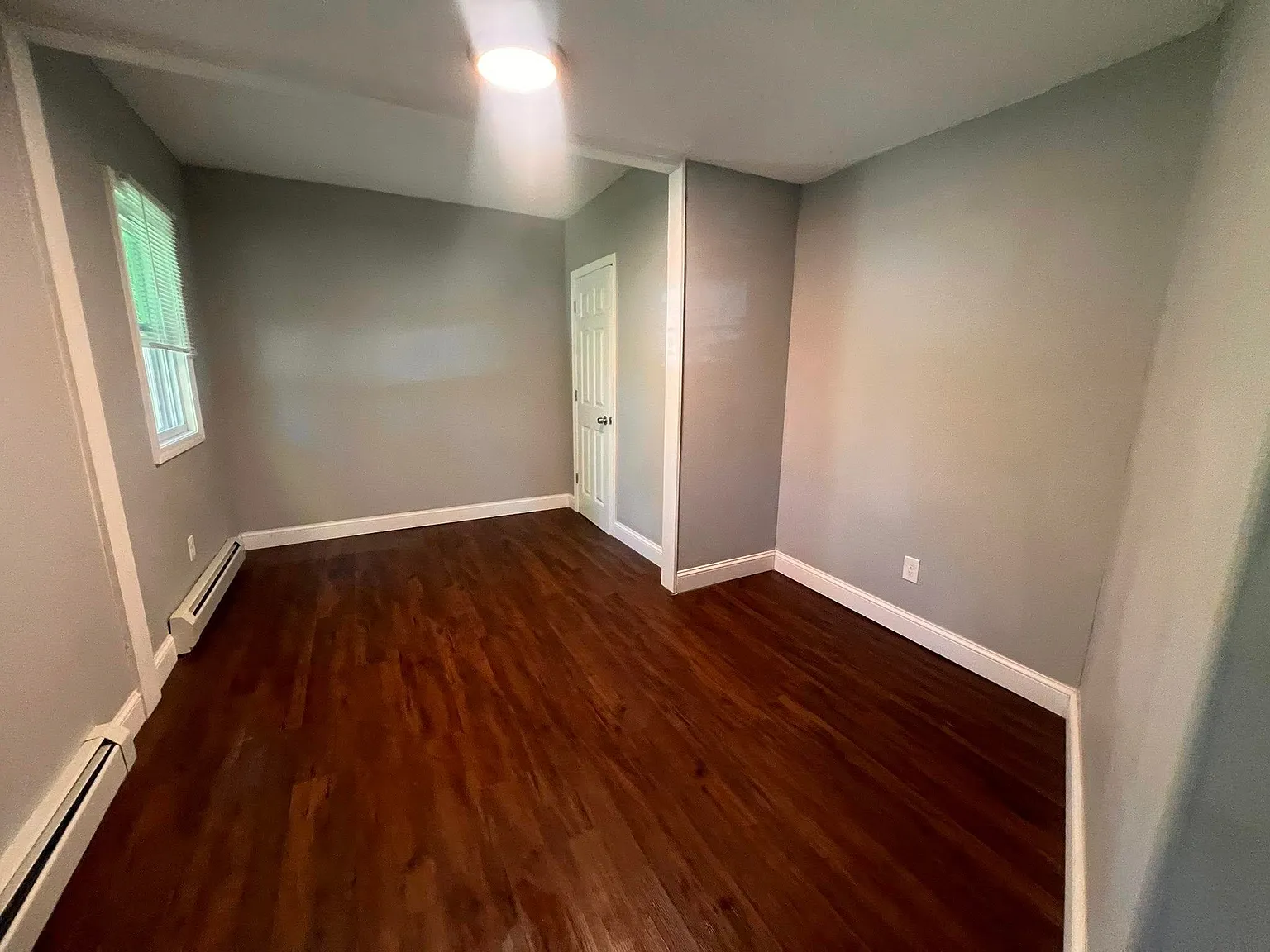 1 bed, 1.0 bath, 1000 sqft, $1,800 — Photo 3