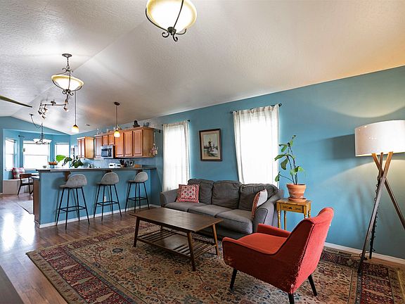 4th image of 2425 Snaffle Bit Way