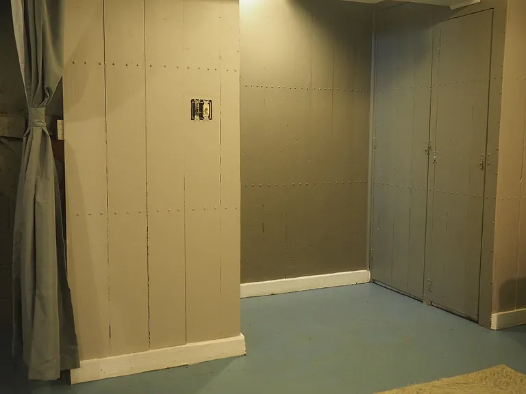 Extra basement living space / storage