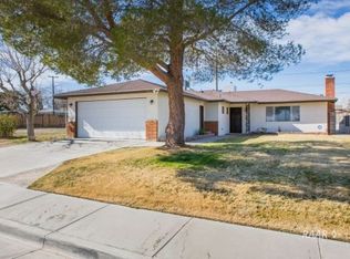 1145 Mayo St, Ridgecrest, CA 93555