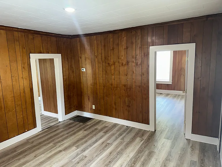 3345 W Don Tyson Pkwy — Photo 9