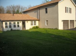 9711 York Rd SW, Etna, OH 43062