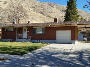 236 N 1040th St E, Springville, UT 84663