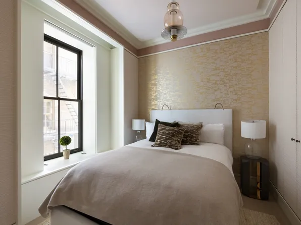 50 Central Park West image 27 of 36