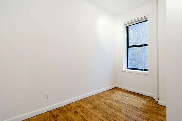 Rented by Compass | media 8