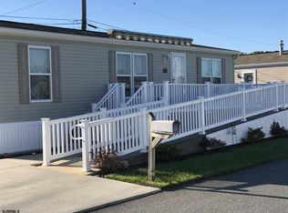 13 Bowen Ave, Egg Harbor Township, NJ 08234