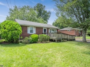 510 Dalay Pl, Bound Brook, NJ 08805