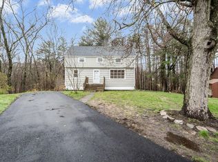 22 Chestnut Hill Rd, Oxford, MA 01540