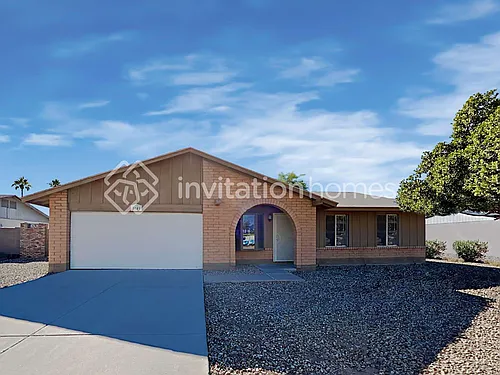 3141 W Danbury Dr Photo 1