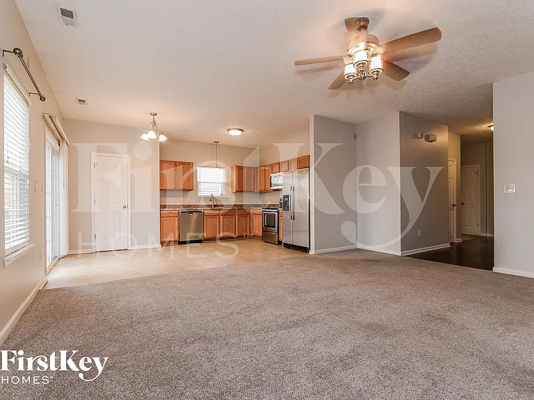 7244 Mosaic Dr — Photo 4