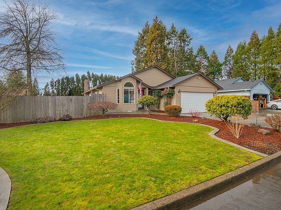 2nd image of 3804 NE 146th Ave