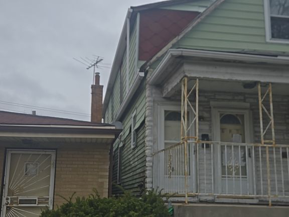 2nd image of 738 W 103rd St