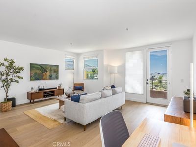 201 E Angeleno Ave Unit 407, Burbank, CA, 91502