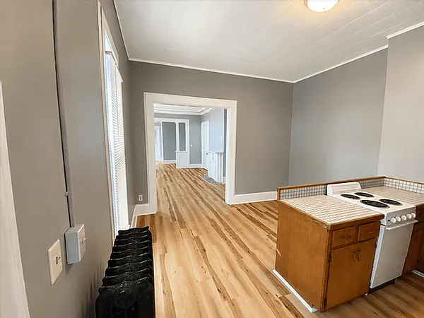 300 Steward Ave #2 — Photo 7