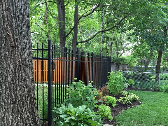 2nd image of 1516 Bellevue Ave