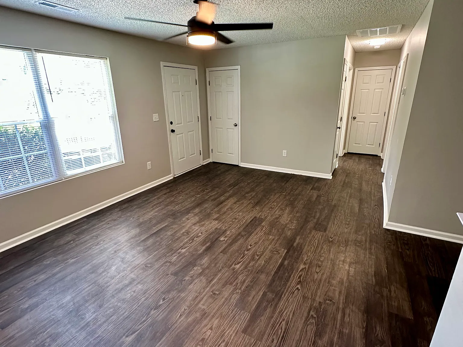2 bed, 778 sqft, $1,150 — Photo 2