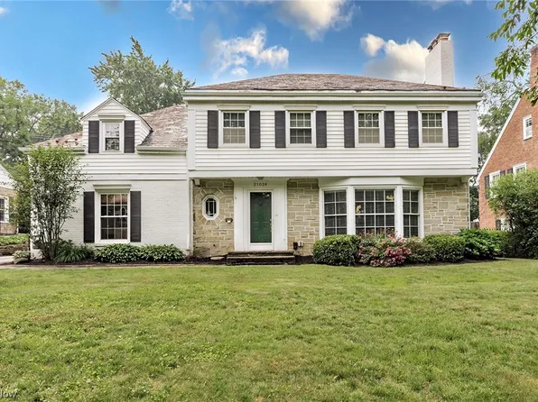 21026 W Byron Rd, Beachwood, OH 44122