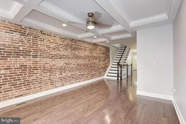 45 E Randall St — Photo 3