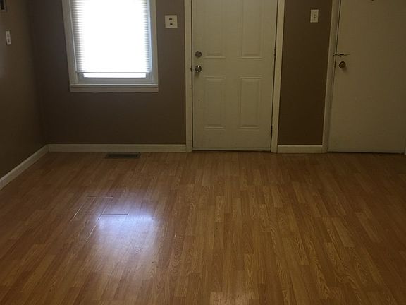 3rd image of 1707 Grandview Ave #2
