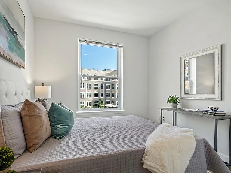 1023 Spring Rd NW #B — Photo 16
