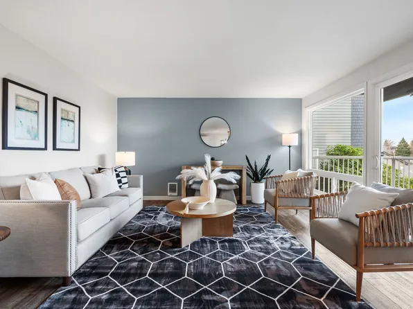 1111 Kirkland Ave APT 3A, Kirkland, WA 98033