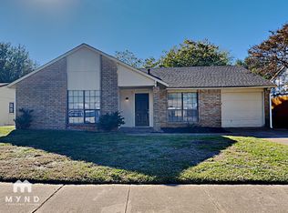 3737 Longmeadow Way, Fort Worth, TX 76133