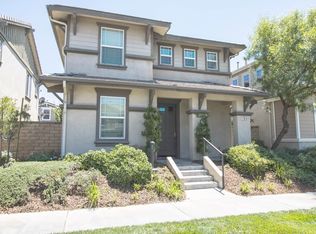 27414 Coldwater Dr, Valencia, CA 91354