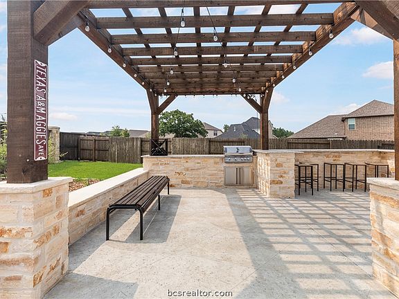 2nd image of 3667 Hardin Hills Dr